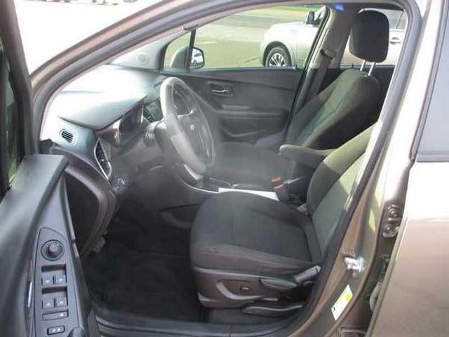 2022 Chevrolet Trax LS FWD