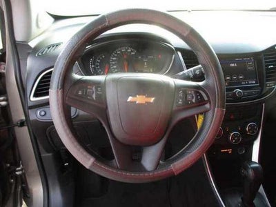 2022 Chevrolet Trax LS FWD