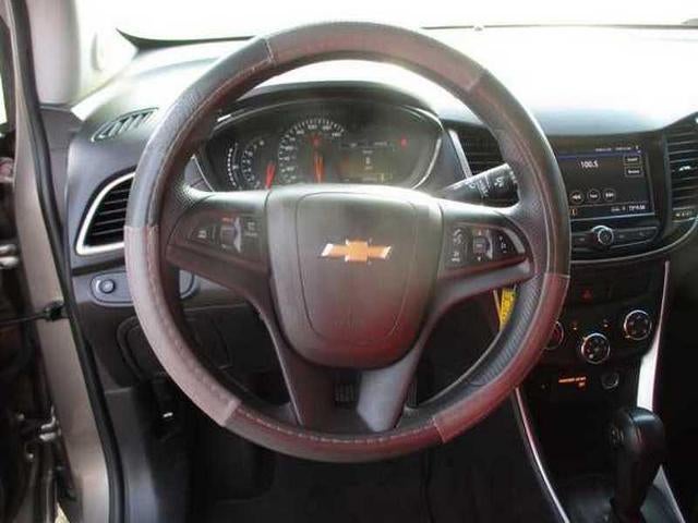 2022 Chevrolet Trax LS FWD