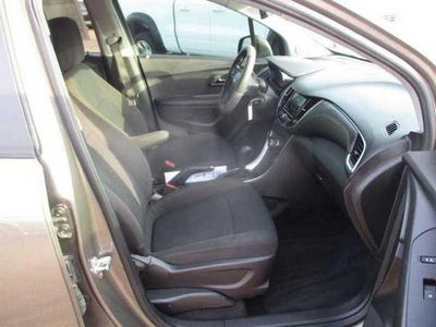 2022 Chevrolet Trax LS FWD