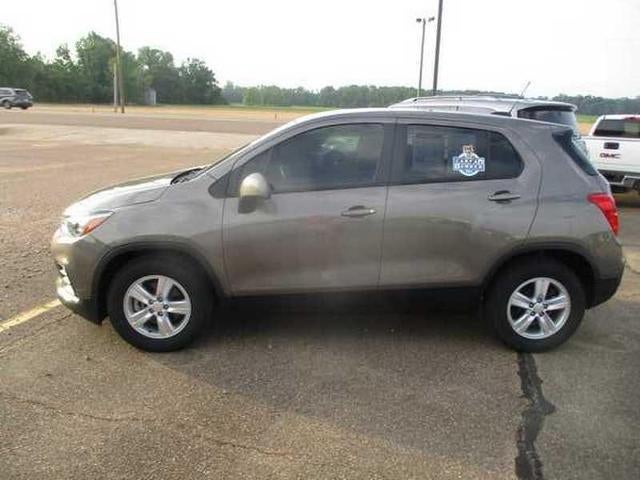 2022 Chevrolet Trax LS FWD