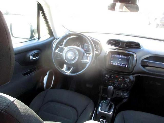 2018 Jeep Renegade Latitude FWD