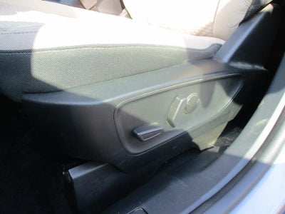 2022 Ford Escape Hybrid SE