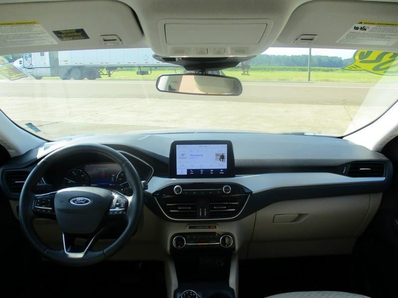 2022 Ford Escape Hybrid SE