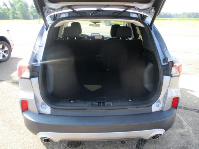2022 Ford Escape Hybrid SE