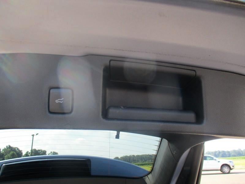 2022 Ford Escape Hybrid SE