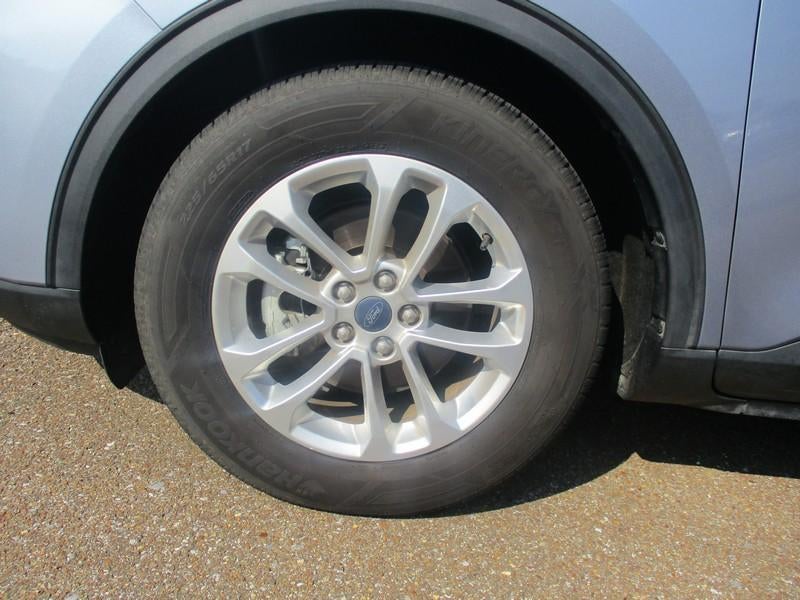 2022 Ford Escape Hybrid SE
