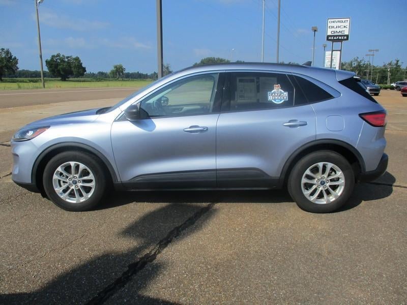 2022 Ford Escape Hybrid SE