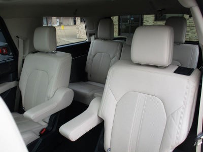 2024 Ford Expedition Platinum