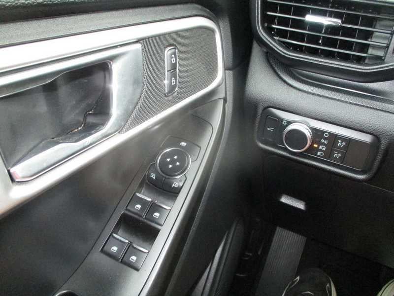 2021 Ford Explorer Base