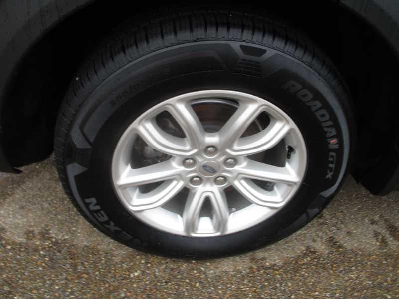 2021 Ford Explorer Base