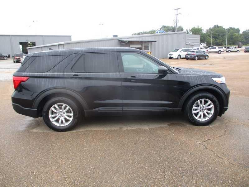2021 Ford Explorer Base