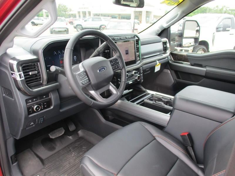 2024 Ford F-250 SD Lariat Crew Cab SWB 4WD