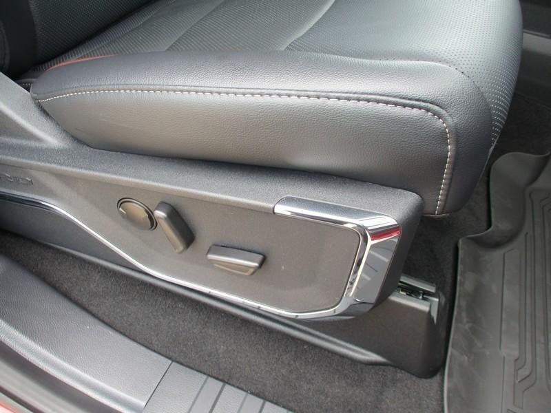 2024 Ford F-250 SD Lariat Crew Cab SWB 4WD