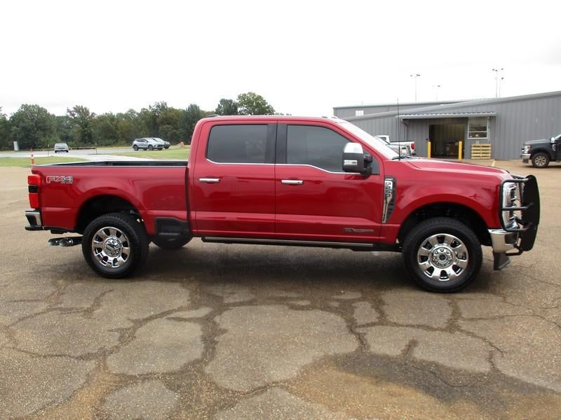 2024 Ford F-250 SD Lariat Crew Cab 4WD