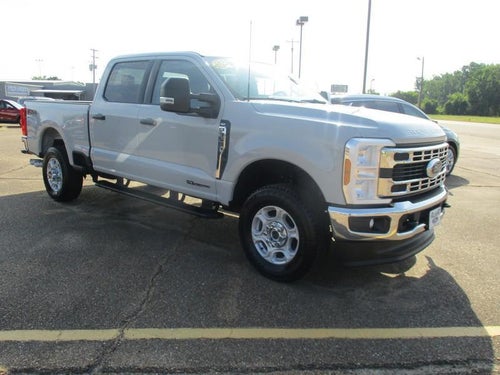 2025 Ford F-350 SD XLT Crew Cab SWB 4WD