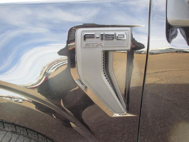 2023 Ford F-150 STX 4WD SuperCrew 5.5' Box