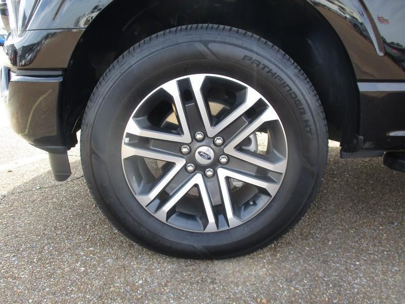 2023 Ford F-150 STX 4WD SuperCrew 5.5' Box