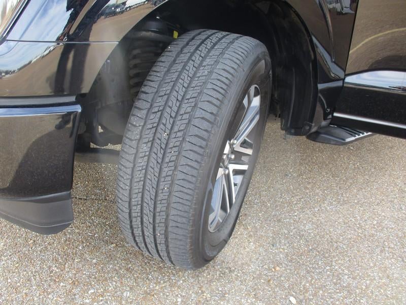 2023 Ford F-150 STX 4WD SuperCrew 5.5' Box