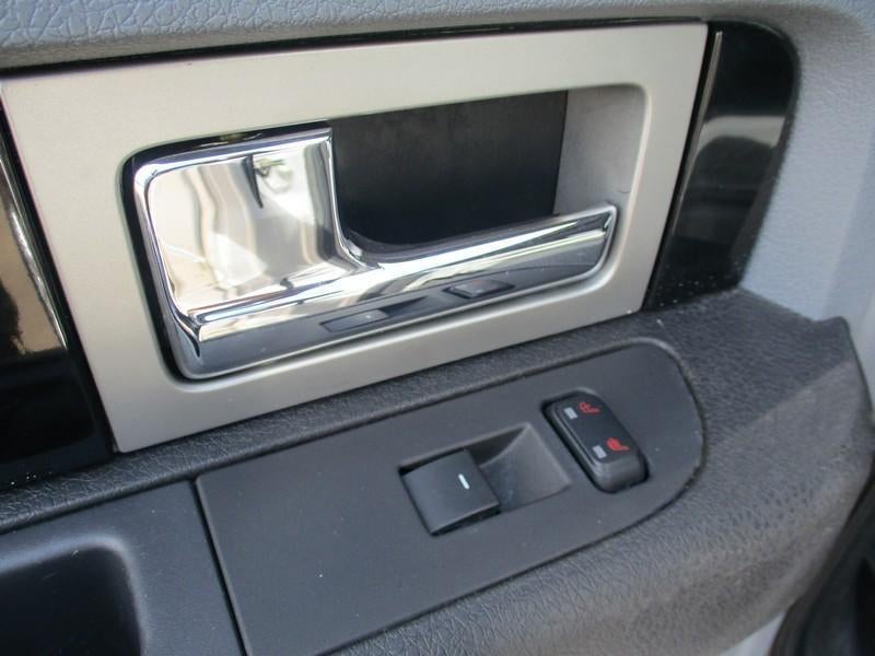 2011 Ford F-150 Platinum SuperCrew 5.5-ft. Bed 4WD