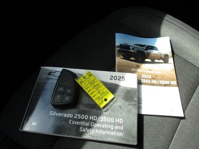 2025 Chevrolet Silverado 2500HD LT Crew Cab Long Box 4WD