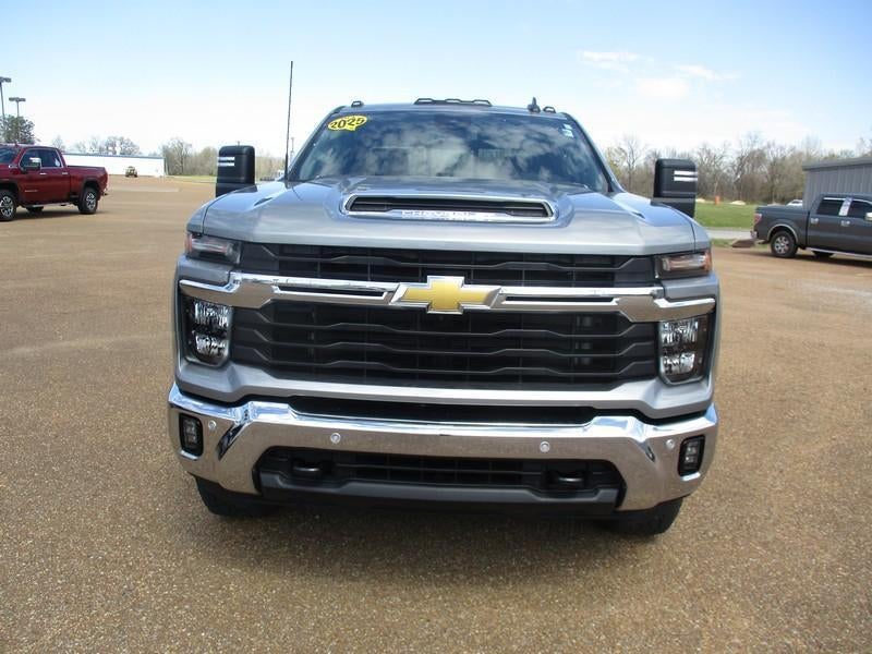 2025 Chevrolet Silverado 2500HD LT Crew Cab Long Box 4WD