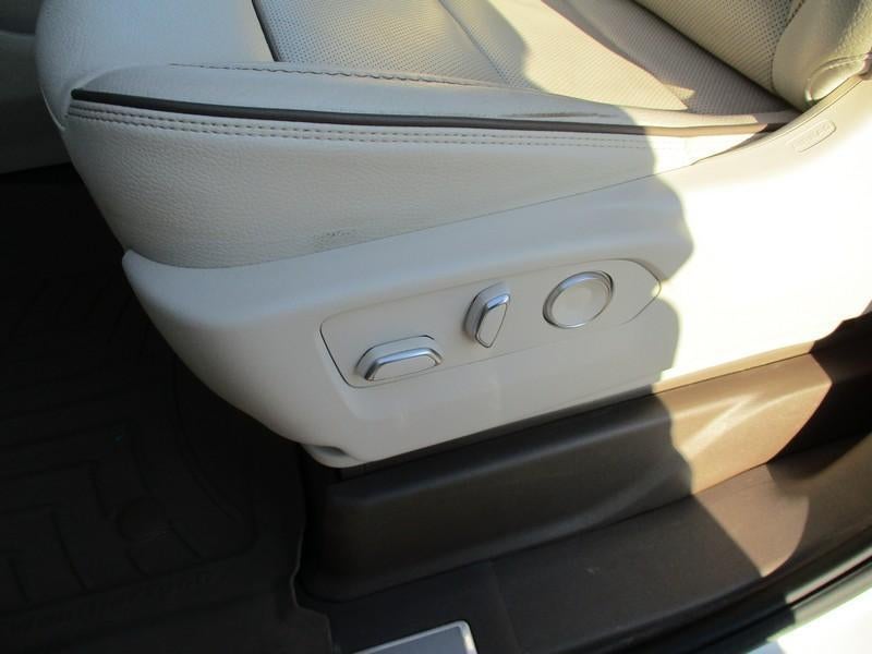 2024 GMC Yukon XL Denali 2WD
