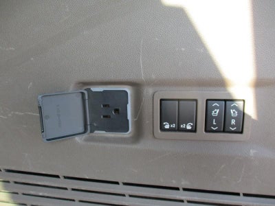 2024 GMC Yukon XL Denali 2WD