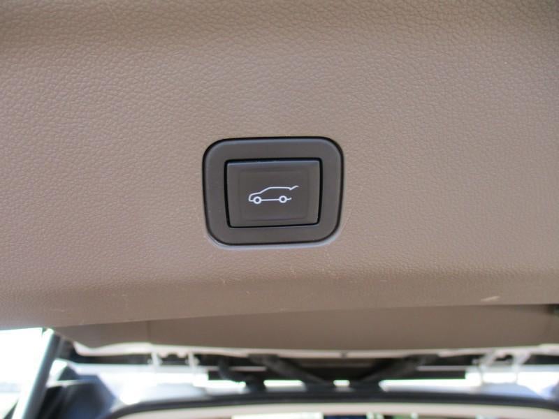 2024 GMC Yukon XL Denali 2WD