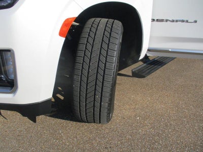 2024 GMC Yukon XL Denali 2WD