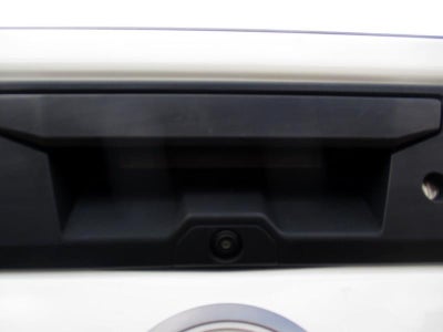 2022 Nissan Frontier S Crew Cab 2WD