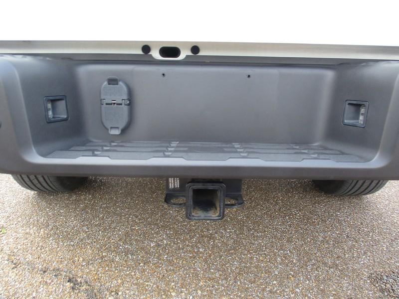 2022 Nissan Frontier S Crew Cab 2WD