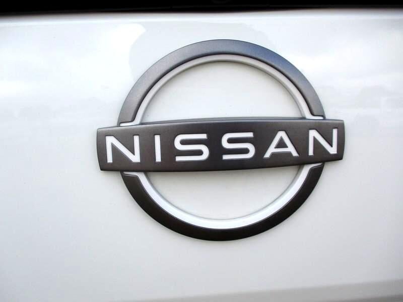 2022 Nissan Frontier S Crew Cab 2WD