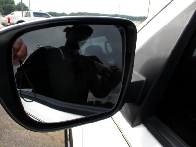 2022 Nissan Frontier S Crew Cab 2WD