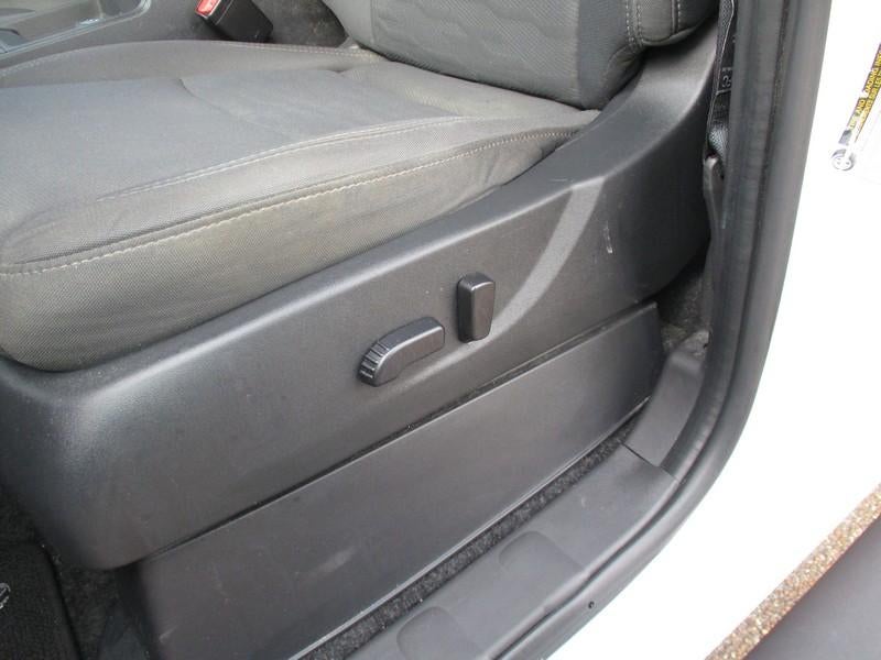 2022 Nissan Frontier S Crew Cab 2WD