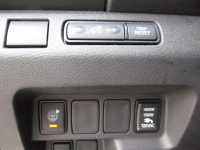 2022 Nissan Frontier S Crew Cab 2WD