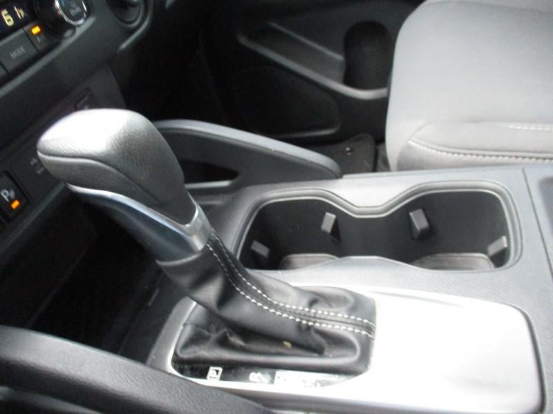 2022 Nissan Frontier S Crew Cab 2WD