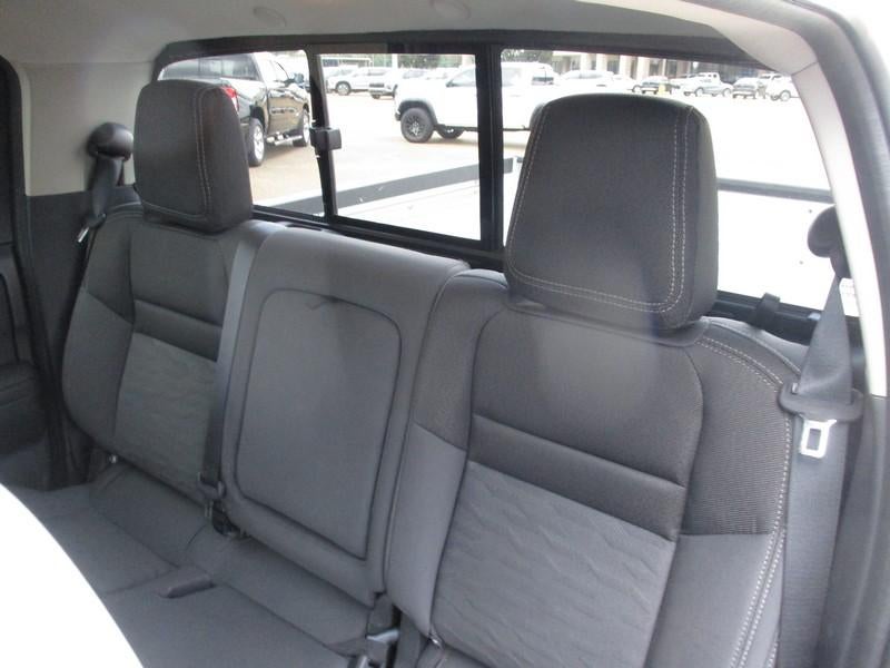 2022 Nissan Frontier S Crew Cab 2WD