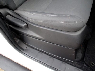 2022 Nissan Frontier S Crew Cab 2WD