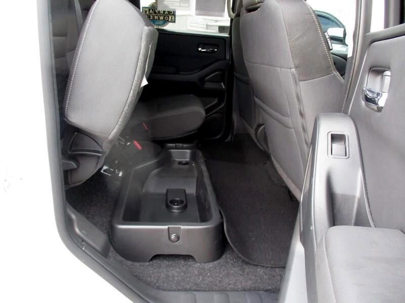 2022 Nissan Frontier S Crew Cab 2WD