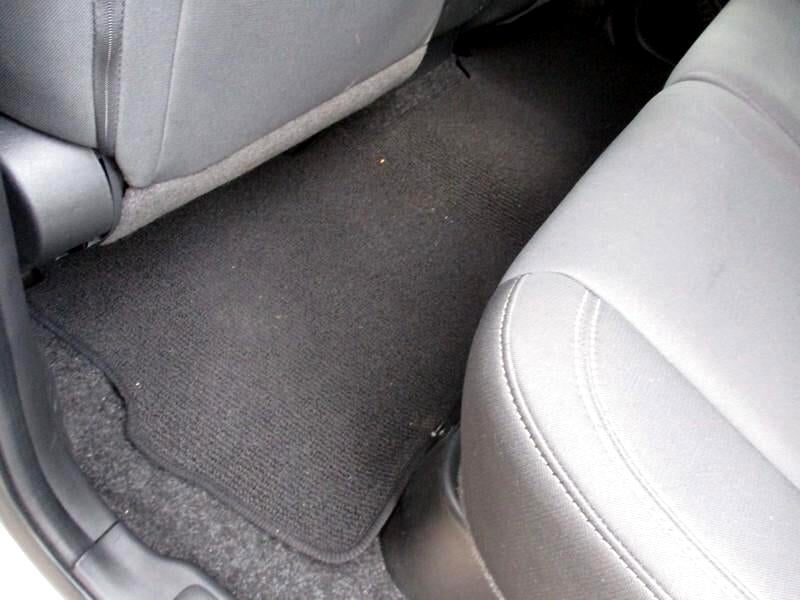 2022 Nissan Frontier S Crew Cab 2WD