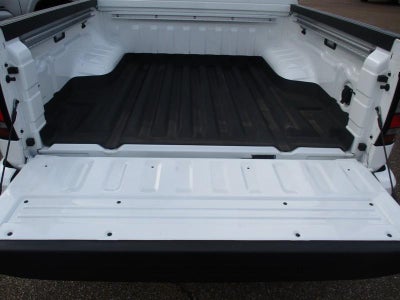 2022 Nissan Frontier S Crew Cab 2WD