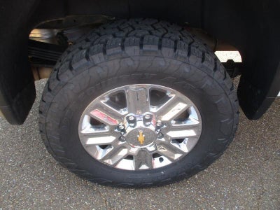 2024 Chevrolet Silverado 2500HD High Country Crew Cab Short Box 4WD