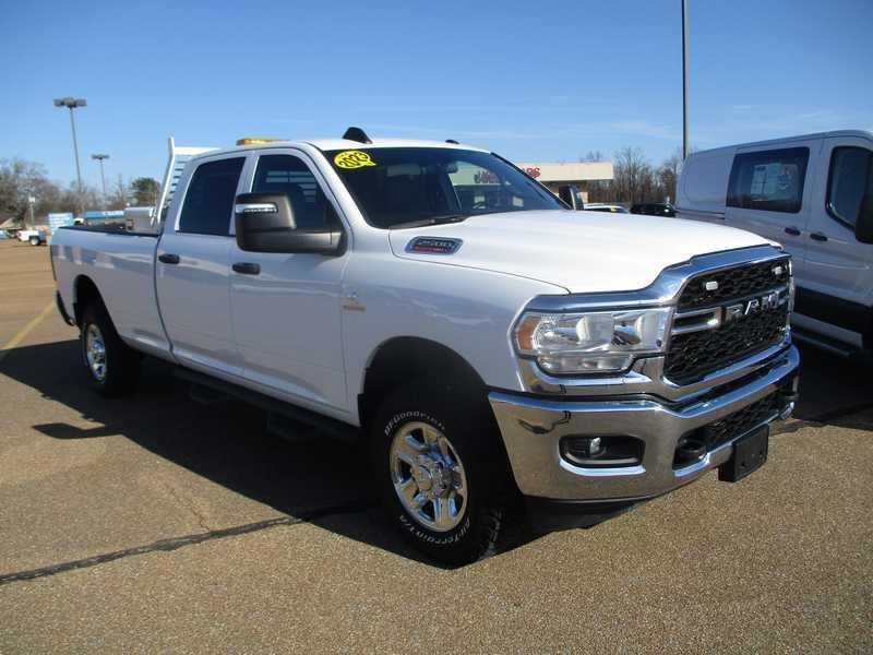 2023 RAM 2500 Tradesman Crew Cab LWB 4WD