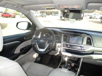 2017 Toyota Highlander Limited AWD V6