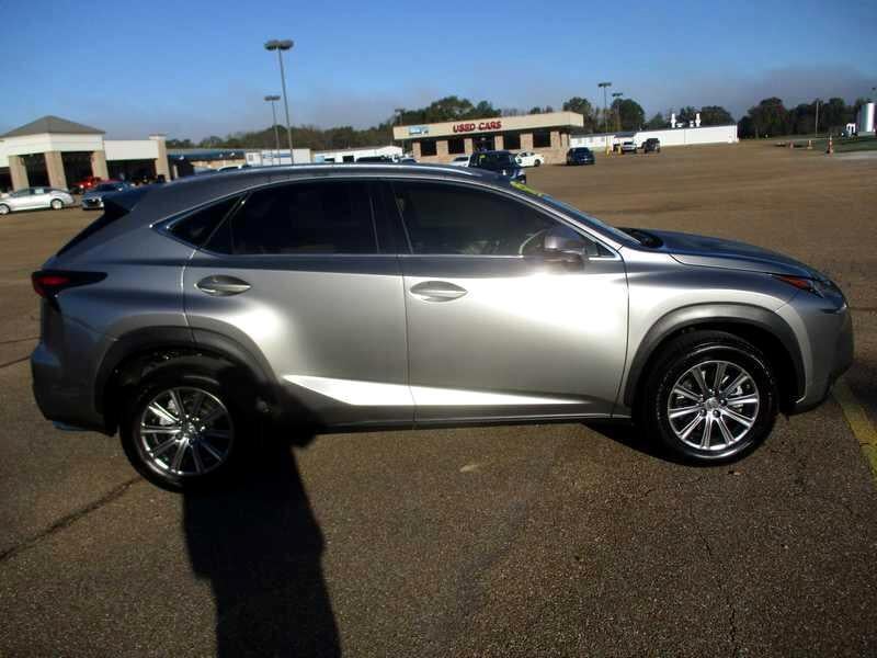 2017 Lexus NX 200t FWD