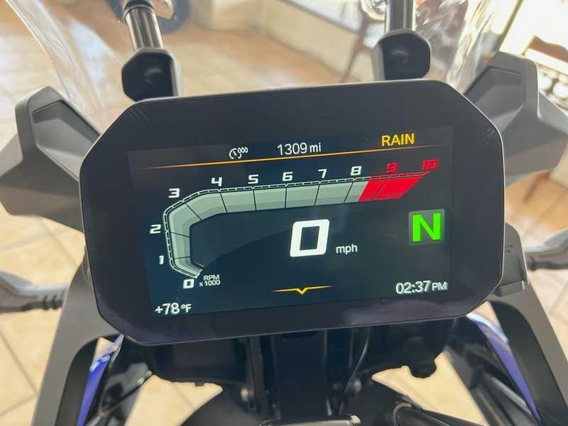 2022 BMW F 750 GS F 750 GS W/ PREMIUM PACKAGE